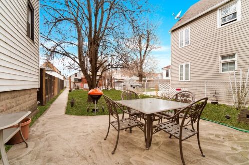 2840 Cicero Ave, Chicago IL 60804-3608 exterior