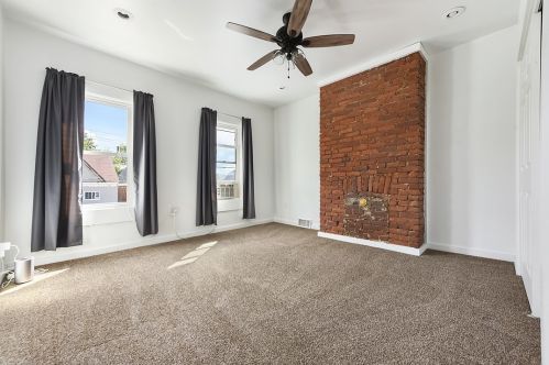 22 Millbridge St, Pittsburgh PA 15210-1071 exterior