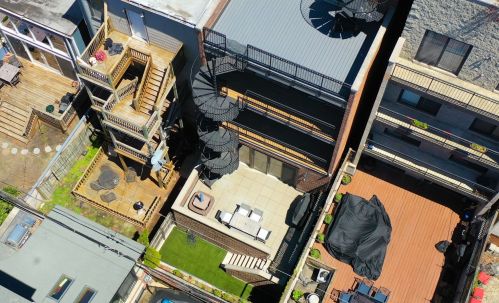 1512 Wieland St, Chicago IL 60610-1233 exterior