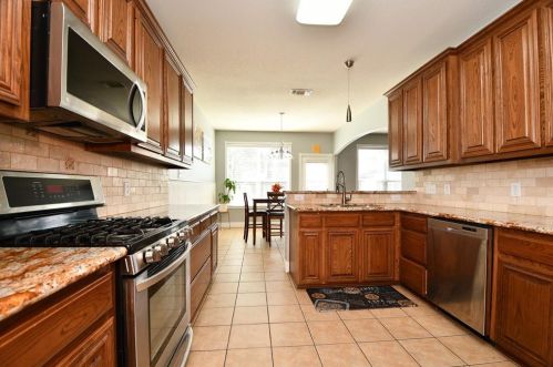 8514 Sports Haven Dr, Humble TX  77346-6000 exterior