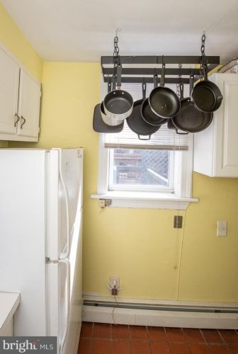 605 20 St, Philadelphia PA 19140-1005 exterior