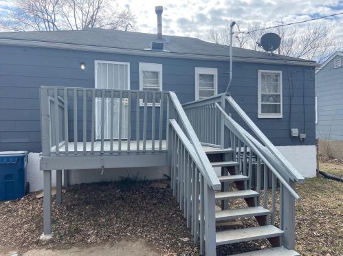 8215 Davenport Dr, Saint Louis MO 63134-1821 exterior