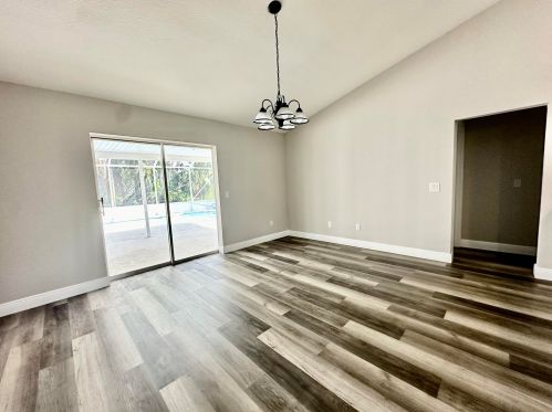 1985 Leafy Rd, Fort Pierce FL 34953-1328 exterior