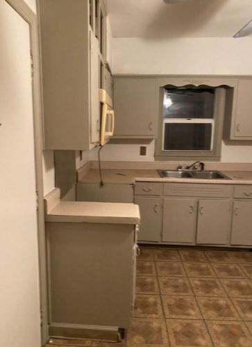 1643 Flintwood Dr, Atlanta GA 30316-4127 exterior