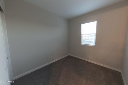 3033 37th Way, Phoenix AZ  85018-2219 exterior