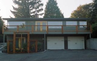 14735 28th Ave, Seattle WA  98155-7422 exterior