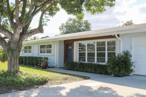 1211 1st St, Boynton Beach, FL 33435-5902