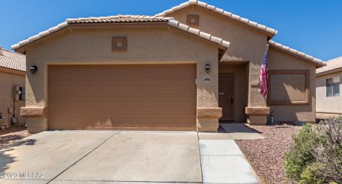 4494 Holly Berry Way, Tucson, AZ 85741-4049