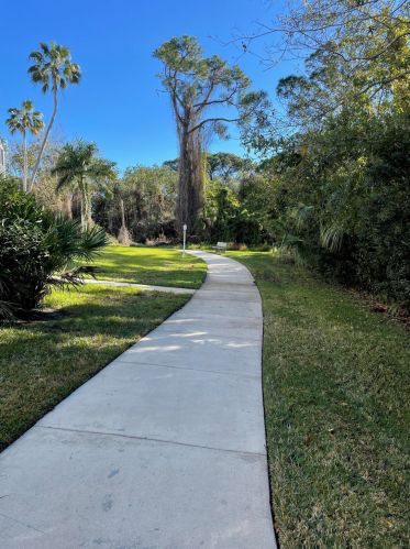 2506 Anchorage Cv, Fort Pierce FL 34952-6224 exterior