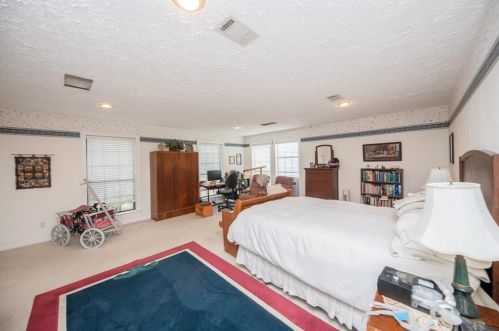 6303 Sprigg, Fulshear TX 77441-6305 exterior