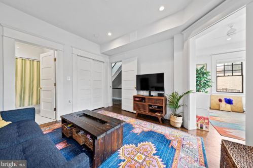 2626 Garfield St, Washington DC 20008-4103 exterior