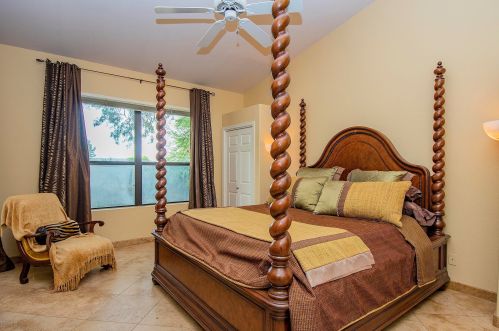 5829 Golden Eagle Dr, Tucson AZ 85750-0817 exterior