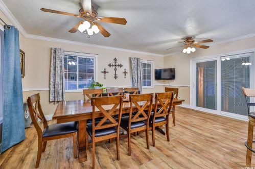 1768 Abbedale Ln, Sandy UT 84092-3723 exterior