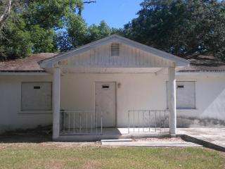 3610 Ellicott St, Tampa, FL 33610-6530