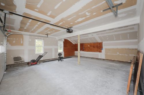 45 Temple Rd, New Ipswich NH 03071-3429 exterior