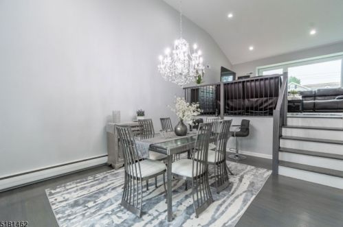 27 Norwood Rd, Springfield NJ 07081-2234 exterior