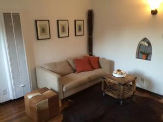 6117 Glen Alder St, Los Angeles CA  90068-2269 exterior