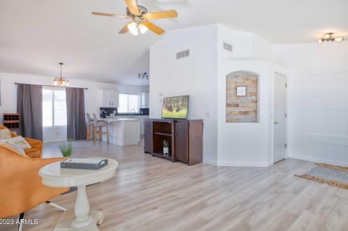 1963 Bluefield Ave, Phoenix AZ  85022-1350 exterior