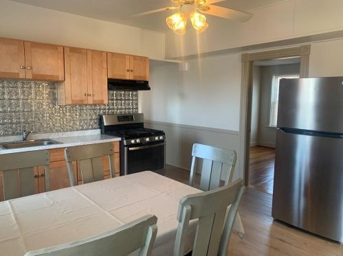 37 Lyman Ave, Providence RI  02919-2713 exterior