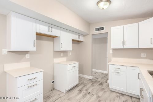 7401 20 St, Tucson AZ 85745-3035 exterior