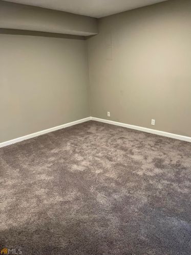 1370 Martinique Ct, Atlanta GA 30331-8335 exterior