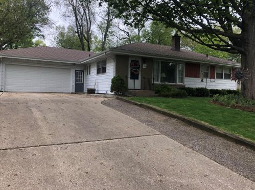 728 Piccadilly Rd, Kalamazoo, MI 49006-2655