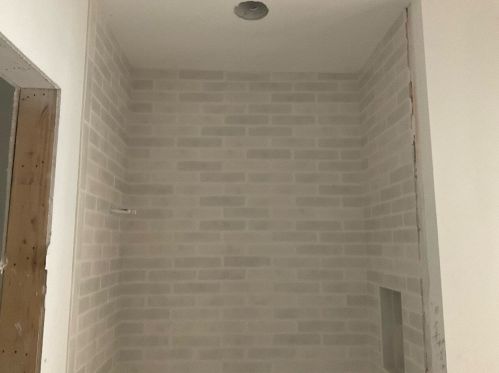 5271 Lk Forrest Dr, Atlanta GA 30342-2524 exterior