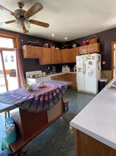 229 Caroline St, Plymouth WI 53073-1203 exterior