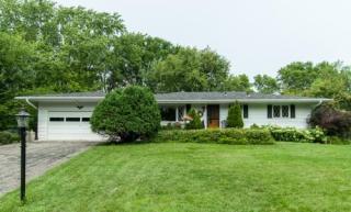 10102 Belmont Rd, Hopkins, MN 55305-1624