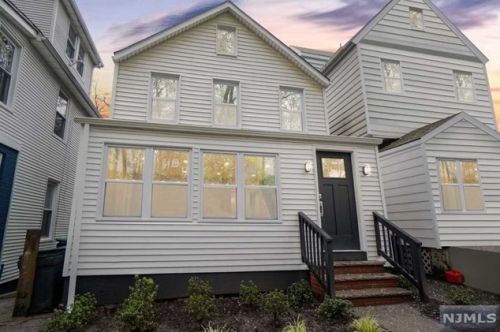 166 Ridgewood Rd, South Orange NJ 07079-1622 exterior