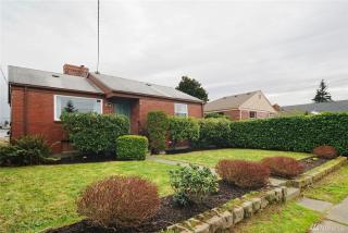 7728 25 Ave, Seattle WA  98117-4442 exterior