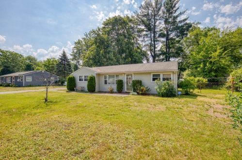 1146 Allen St, Springfield MA  01118-2530 exterior