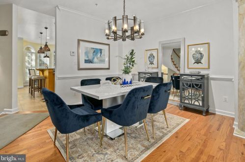 1822 Fonthill Ct, Mc Lean VA 22102-4792 exterior