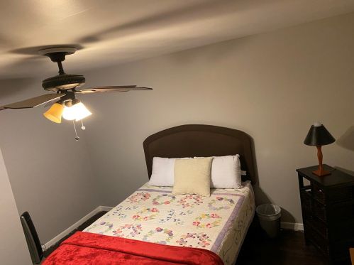 2027 19 Ave, Broadview IL 60153-1462 exterior