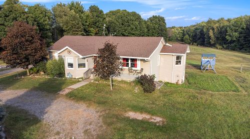 14988 White Creek Ave, Cedar Springs MI 49319-8612 exterior