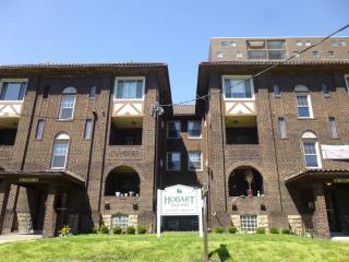 5619 Hobart St, Pittsburgh PA  15217-2100 exterior