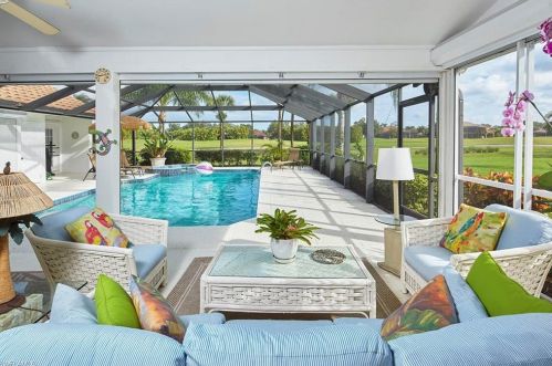 279 Monterey Dr, Naples FL 34119-4624 exterior