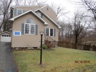 46 Pleasant St, Worcester, MA 01609-3202