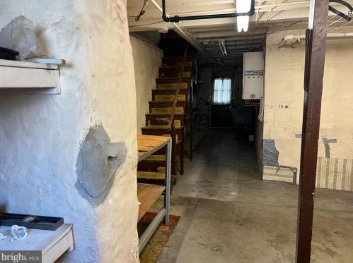 5203 Ditman St, Philadelphia PA 19135-2204 exterior