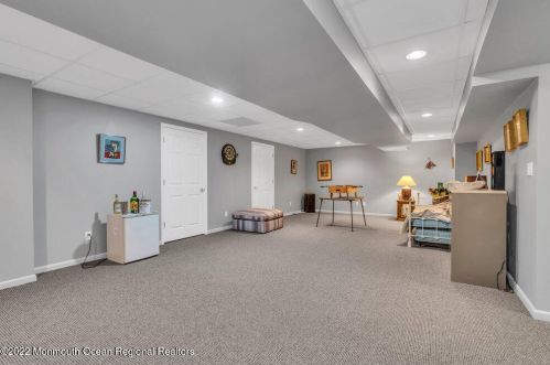 100 Serpentine Dr, Morganville NJ 07751-1400 exterior