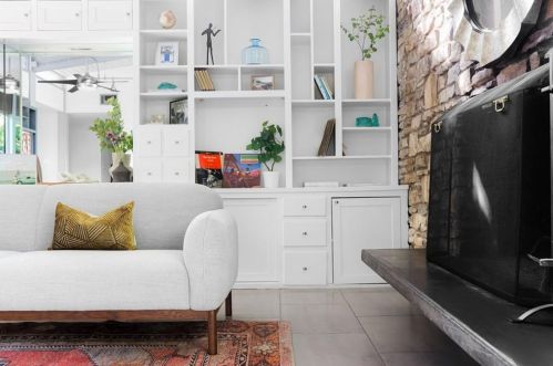 410 Brookhaven Trl, Austin TX 78746-5455 exterior