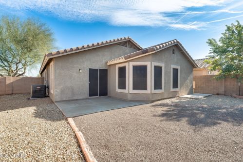 7104 31st Dr, Phoenix AZ  85041-9324 exterior