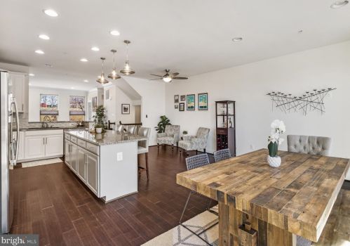 3143 Ft Lincoln Dr, Washington DC 20018-4311 exterior