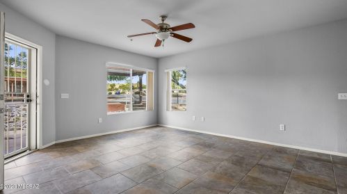 1602 Paseo Ln Tinaja, Green Valley AZ 85614-3987 exterior