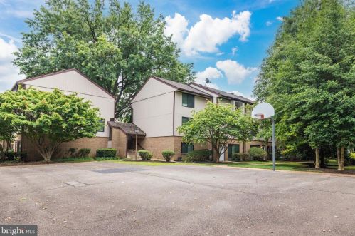 1758 Westwind Way, Mc Lean VA 22102-1612 exterior