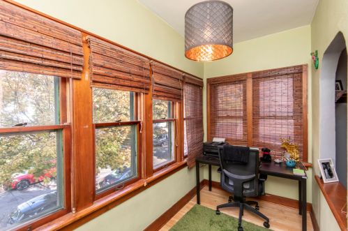 325 Montana St, Milwaukee WI 53219-3077 exterior