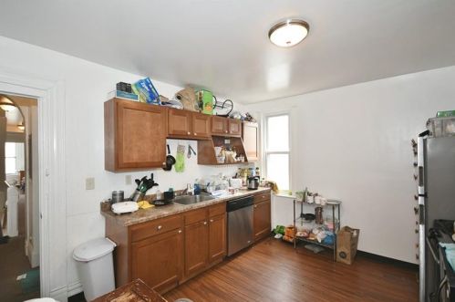 224 Ophelia St, Pittsburgh PA 15213-4230 exterior