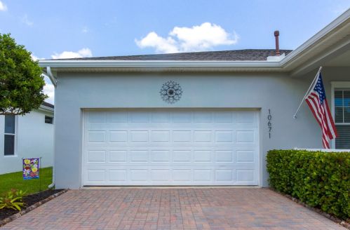 10671 Waterway Ln, Fort Pierce FL  34987-1910 exterior