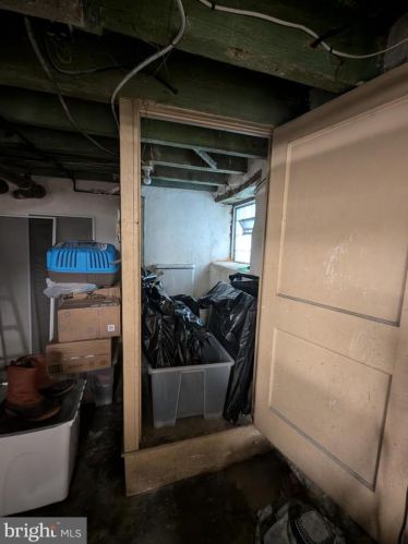 4830 Cedar Ave, Philadelphia PA 19143-2034 exterior