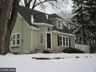 1101 County Rd B, Saint Paul MN  55113-6005 exterior